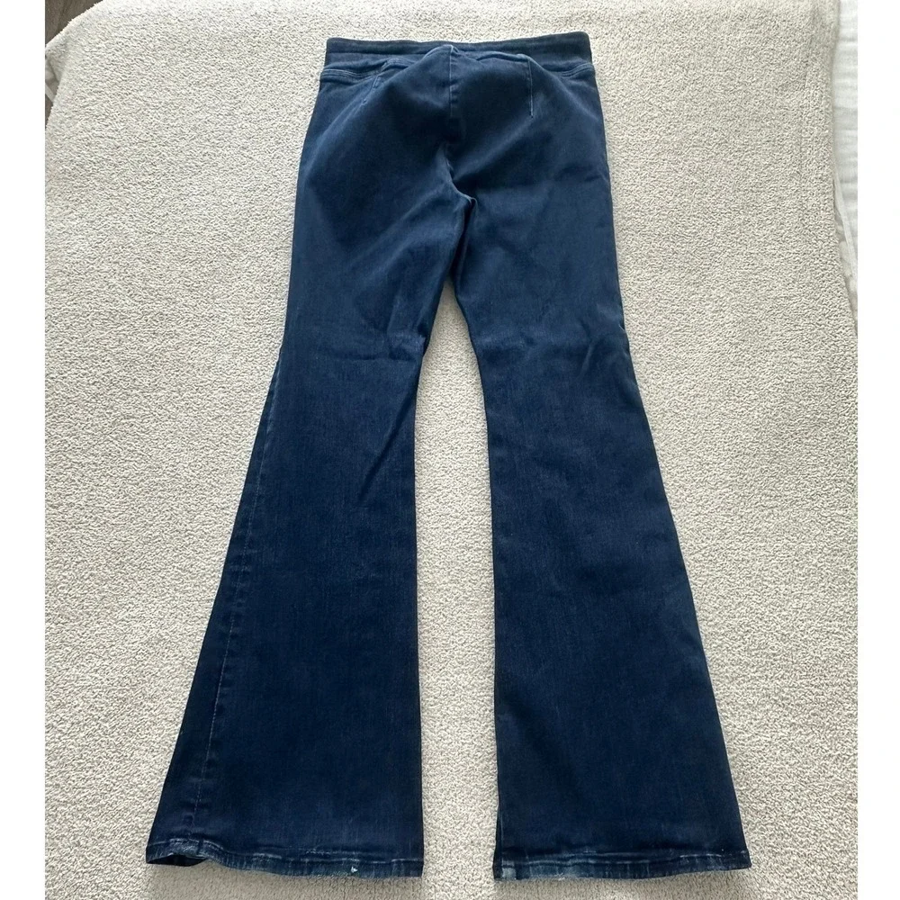 Frame Women's The Jet Set Flare Jeans size 2 in Blue
